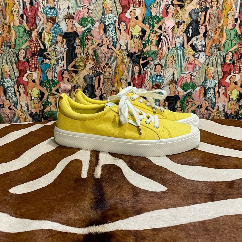 Cariuma OCA Low Canvas Yellow Sneakers women 8.5 or Men size 7 Skateboarding - Picture 5 of 11